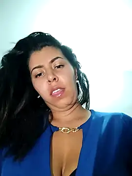 Snapshot of Emily_Wane chatting on 12/31/24, 11:49 Emily Wane online show from 12/31/24, 11:49