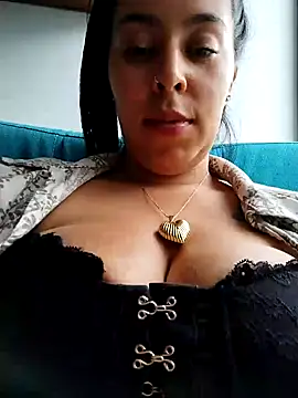 Snapshot of Emily_Wane chatting on 01/11/25, 09:46 Emily Wane online show from 01/11/25, 09:46