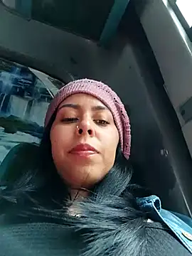 Snapshot of Emily_Wane chatting on 03/11/25, 02:51 Emily Wane online show from 03/11/25, 02:51