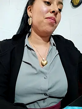 Snapshot of Emily_Wane chatting on 03/12/25, 06:11 Emily Wane online show from 03/12/25, 06:11