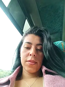 Snapshot of Emily_Wane chatting on 09/22/25, 06:10 Emily Wane online show from 09/22/25, 06:10