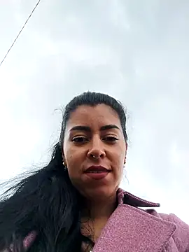 Snapshot of Emily_Wane chatting on 10/20/25, 05:02 Emily Wane online show from 10/20/25, 05:02