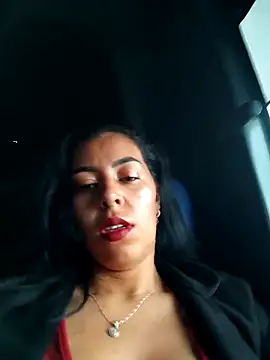 Snapshot of Emily_Wane chatting on 11/15/25, 02:46 Emily Wane online show from 11/15/25, 02:46