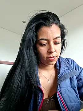 Emily Wane online show from 06/17/26, 07:37