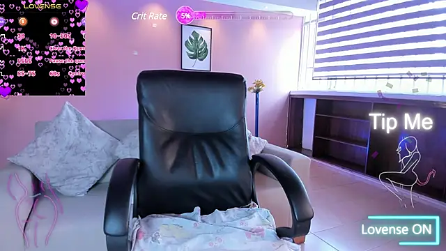 victoria mooree online show from 02/14/25, 03:26