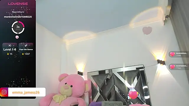 Snapshot of Emma_jamess chatting on 02/14/25, 03:00 Emma jamess online show from 02/14/25, 03:00