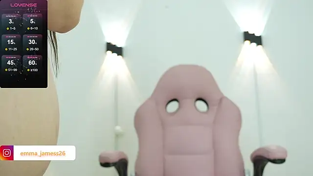 Emma jamess online show from 06/11/26, 04:21