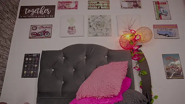 Snapshot of olivia22love chatting on 01/05/26, 05:27 olivia22love online show from 01/05/26, 05:27