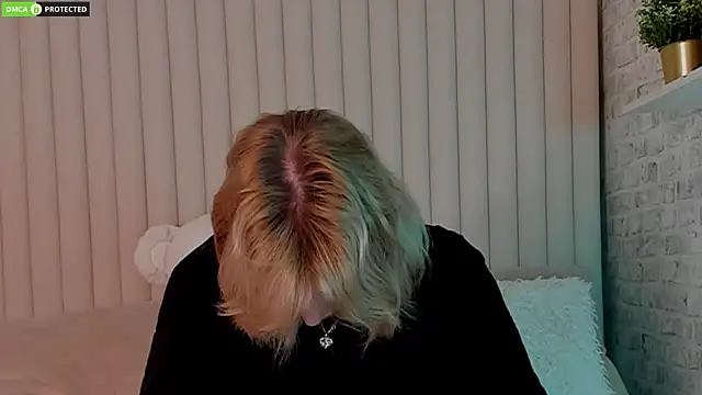 RachelCart online show from 11/15/25, 03:04