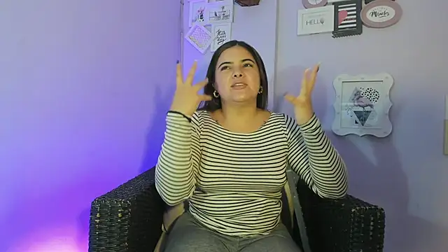 EVELIN MASON online show from 10/05/25, 07:45