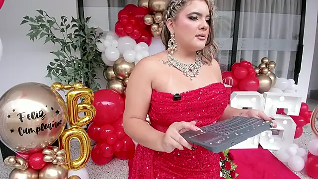 EVELIN MASON online show from 12/01/25, 06:13