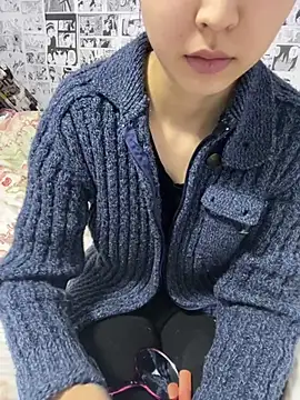 Minami 686 online show from 12/11/24, 12:34