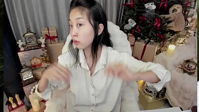 Minami 686 online show from 01/12/25, 07:31