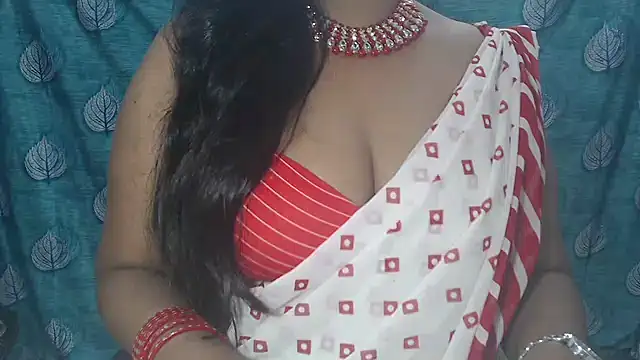 Snapshot of Sophia_your chatting on 02/14/25, 11:42 Sophia your online show from 02/14/25, 11:42