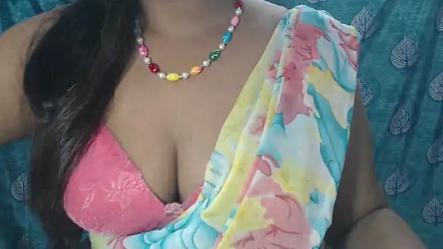 Snapshot of Sophia_your chatting on 02/28/25, 04:21 Sophia your online show from 02/28/25, 04:21