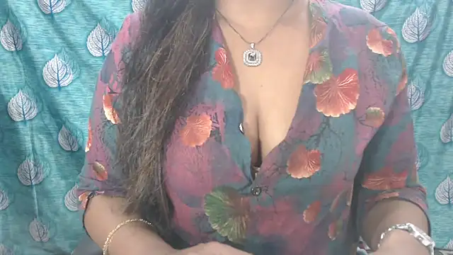 Snapshot of Sophia_your chatting on 03/10/25, 04:49 Sophia your online show from 03/10/25, 04:49