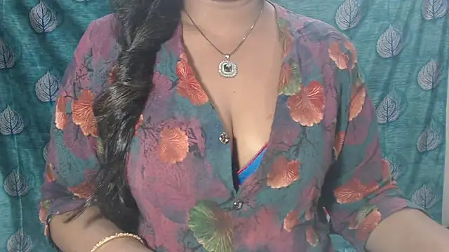 Snapshot of Sophia_your chatting on 03/15/25, 10:13 Sophia your online show from 03/15/25, 10:13