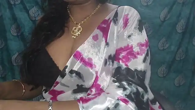 Sophia your online show from 11/06/25, 05:19