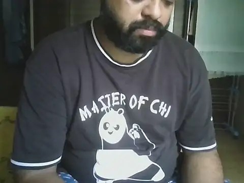 Snapshot of ROCKY15272a chatting on 07/17/26, 02:51 ROCKY15272a online show from 07/17/26, 02:51