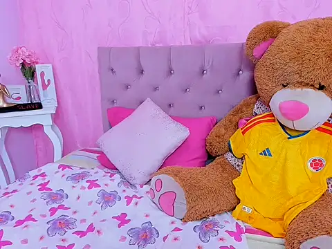 milf bigass  online show from 06/23/26, 12:47