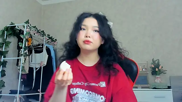 Snapshot of wastforu chatting on 02/03/25, 11:20 wastforu online show from 02/03/25, 11:20