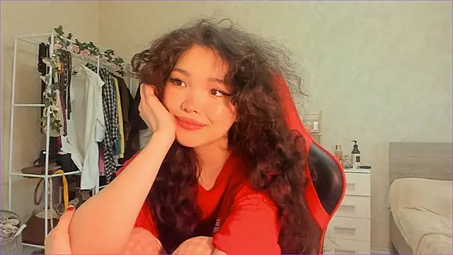 Snapshot of wastforu chatting on 02/13/26, 10:22 wastforu online show from 02/13/26, 10:22