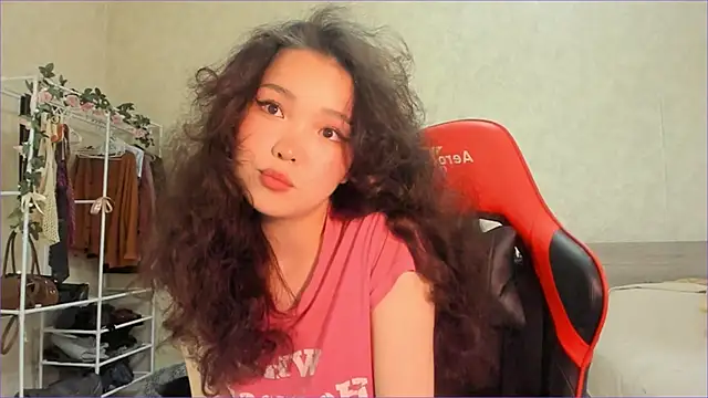 Snapshot of wastforu chatting on 02/20/26, 11:22 wastforu online show from 02/20/26, 11:22