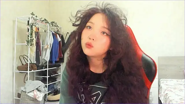 Snapshot of wastforu chatting on 03/02/26, 12:01 wastforu online show from 03/02/26, 12:01