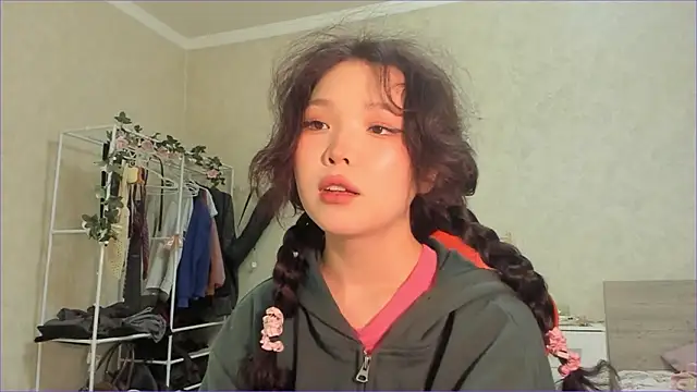 Snapshot of wastforu chatting on 03/06/26, 11:28 wastforu online show from 03/06/26, 11:28