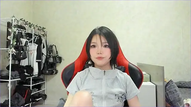 Snapshot of wastforu chatting on 07/11/26, 12:08 wastforu online show from 07/11/26, 12:08