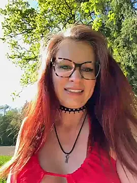 die-EinHORNY-WG online show from 04/29/26, 02:54