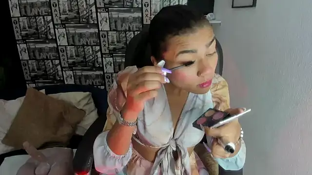 Lilithsabeth online show from 02/14/25, 03:22