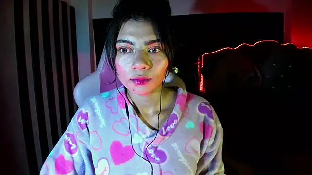 Lilithsabeth online show from 06/17/26, 03:57