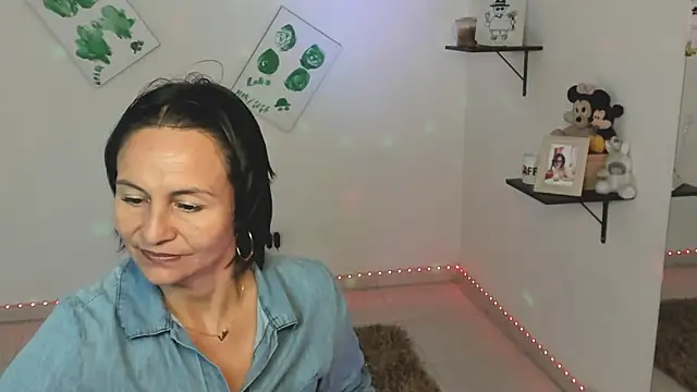 lollita 23  online show from 09/12/25, 09:04