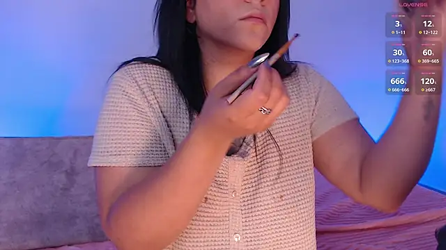 JulianaCastillo online show from 02/14/25, 08:31