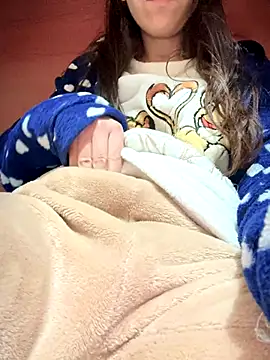 Snapshot of rossana99_ chatting on 12/01/24, 04:40 rossana99 online show from 12/01/24, 04:40