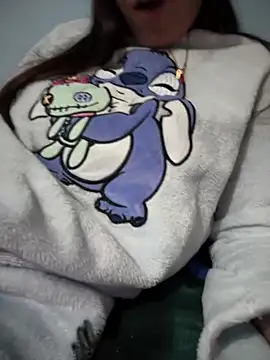 Snapshot of rossana99_ chatting on 02/16/25, 05:37 rossana99 online show from 02/16/25, 05:37