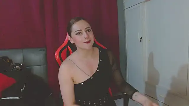 Noamartin  online show from 12/03/24, 03:52