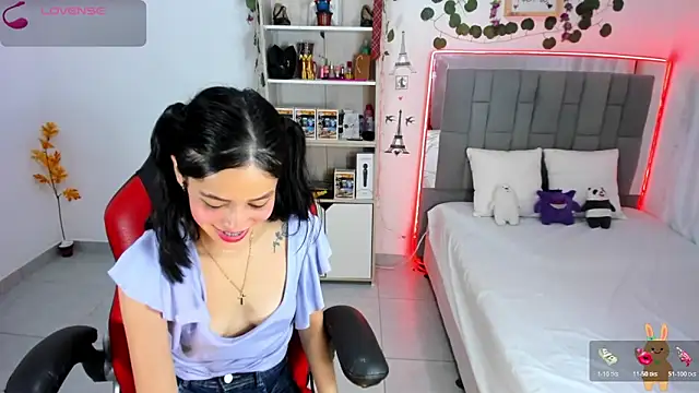 HannaSexyy online show from 10/22/25, 04:02