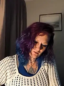 Snapshot of renegade_vyxxen chatting on 01/08/26, 03:20 renegade vyxxen online show from 01/08/26, 03:20