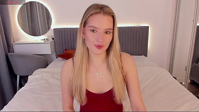 CassieRayss online show from 11/07/25, 07:08