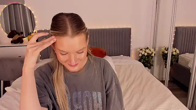 CassieRayss online show from 06/27/26, 12:22