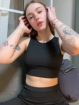 Snapshot of hotAssHell_ chatting on 02/25/25, 09:35 hotAssHell online show from 02/25/25, 09:35