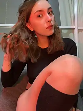 Snapshot of hotAssHell_ chatting on 03/07/25, 05:49 hotAssHell online show from 03/07/25, 05:49