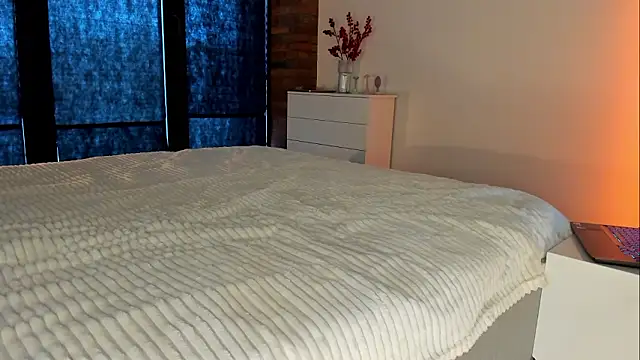 Snapshot of Rachel_Rey chatting on 02/09/26, 09:02 Rachel Rey online show from 02/09/26, 09:02