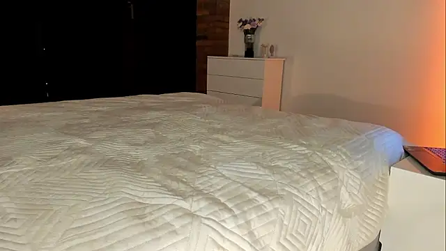 Snapshot of Rachel_Rey chatting on 02/23/26, 06:49 Rachel Rey online show from 02/23/26, 06:49