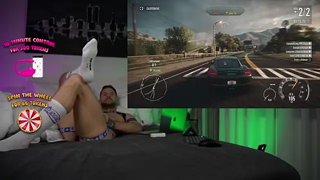 Snapshot of kennethwade chatting on 12/07/24, 09:00 kennethwade online show from 12/07/24, 09:00