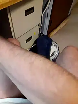 Snapshot of handsomeguy0729 chatting on 01/28/25, 05:03 handsomeguy0729 online show from 01/28/25, 05:03