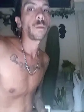 Snapshot of Themadhatter90 chatting on 09/21/25, 12:01 Themadhatter90 online show from 09/21/25, 12:01