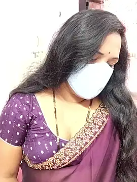 Snapshot of Susma-Telugu chatting on 04/08/26, 06:13 Susma-Telugu online show from 04/08/26, 06:13